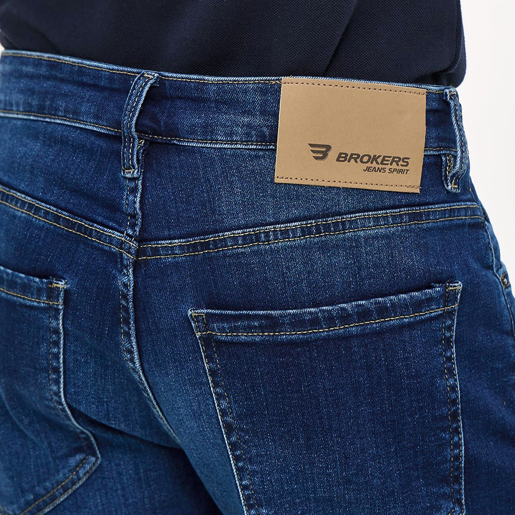 Brokers Βερμούδα 26015-612-558